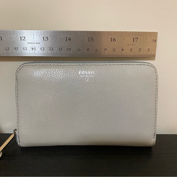 Fossil grey-blue leather wallet (phone wallet) - Picture 15 of 16